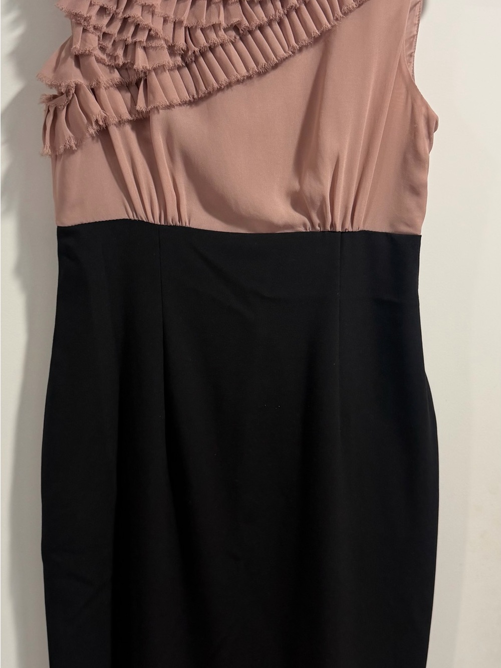 Jones Wear Mauve and Black One-Shoulder Ruffle Sheath Dress